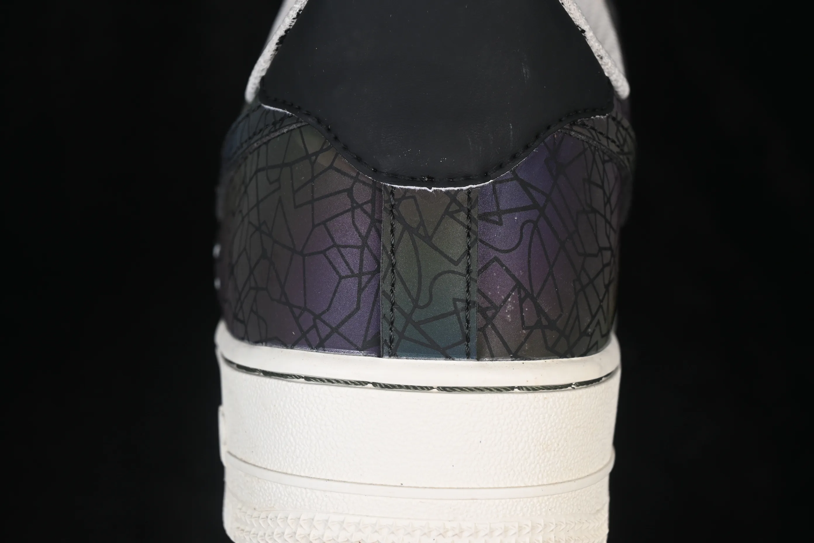 All categories Nk Air Force 1 Air Force series Nk Air Force 1 Low Air Force low-top Nike Air Force 1'07 Low "Stained Glass Shard" Hand-painted graffiti Symphony broken mirror Air Force 1 low-top casual sneakers DY2023-203